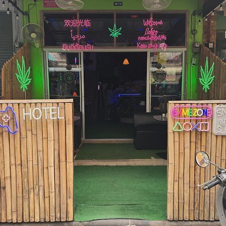 Отель Lucky Banzaan Patong Экстерьер фото