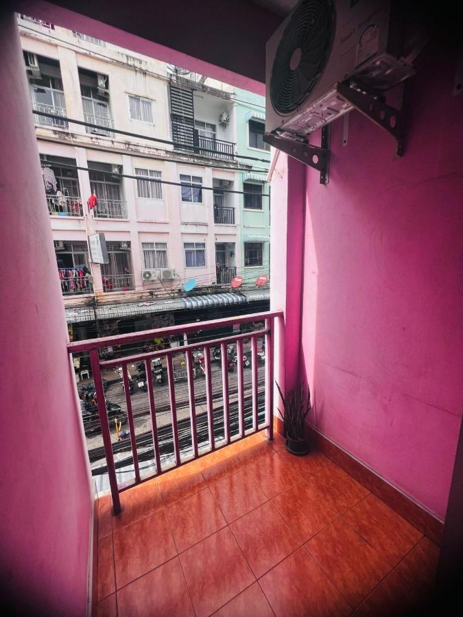 Отель Lucky Banzaan Patong Экстерьер фото