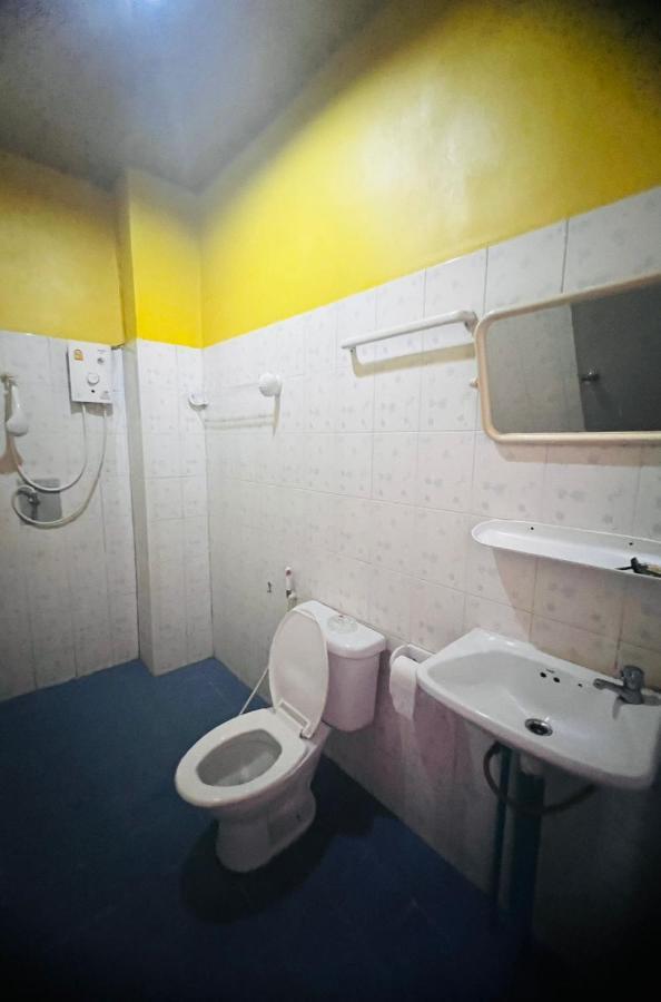Отель Lucky Banzaan Patong Экстерьер фото